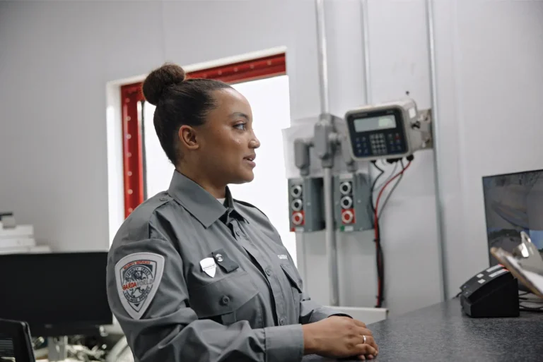 gws us gate insidecontainer 17 768x513